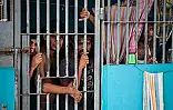 މައްސަލަ އަކީ އަހަރެމެން، އެކަމަކު ހުރިހާ ރުޅިއެއް ބިދޭސީންނަށް