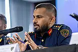 ޝަމްއާންގެ އަންހެނުންގެ ފޯނާއި 2 މީހެއްގެ ޕާސްޕޯޓު ހިފަހައްޓައިފި