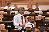 ޒިޔާދުގެ 'ވަގު ފޯމު' ބާތިލުކޮށްފިން؛ ފިޔަވަޅު އަޅާނަން: އީސީ