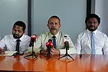 ފަނޑިޔާރުން ސަސްޕެންޑްކުރީ ގާނޫނާ ހިލާފަށް: ވަކީލުން