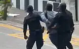 މީޑިއާ ބިލާ ދެކޮޅު އިހްތިޖާޖުގެ ތެރެއިން ނޫސްވެރިއަކު ހައްޔަރު
