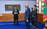 ޓްރައިބިއުނަލަށް އައްޔަންކުރަން ރައީސްގެ ލިސްޓުގެ ކުރީގައި މަހާޒު