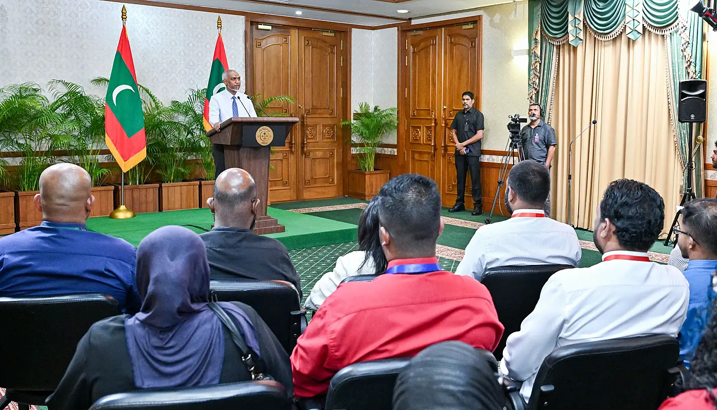 ރައީސް އޮފީހުގައި ބާއްވާ ނޫސްވެރިންގެ ބައްދަލުވުންތަކަށް "އަދަދު" ނޫހުގެ ނޫސްވެރިން ވަނުން މަނާކޮށްފި