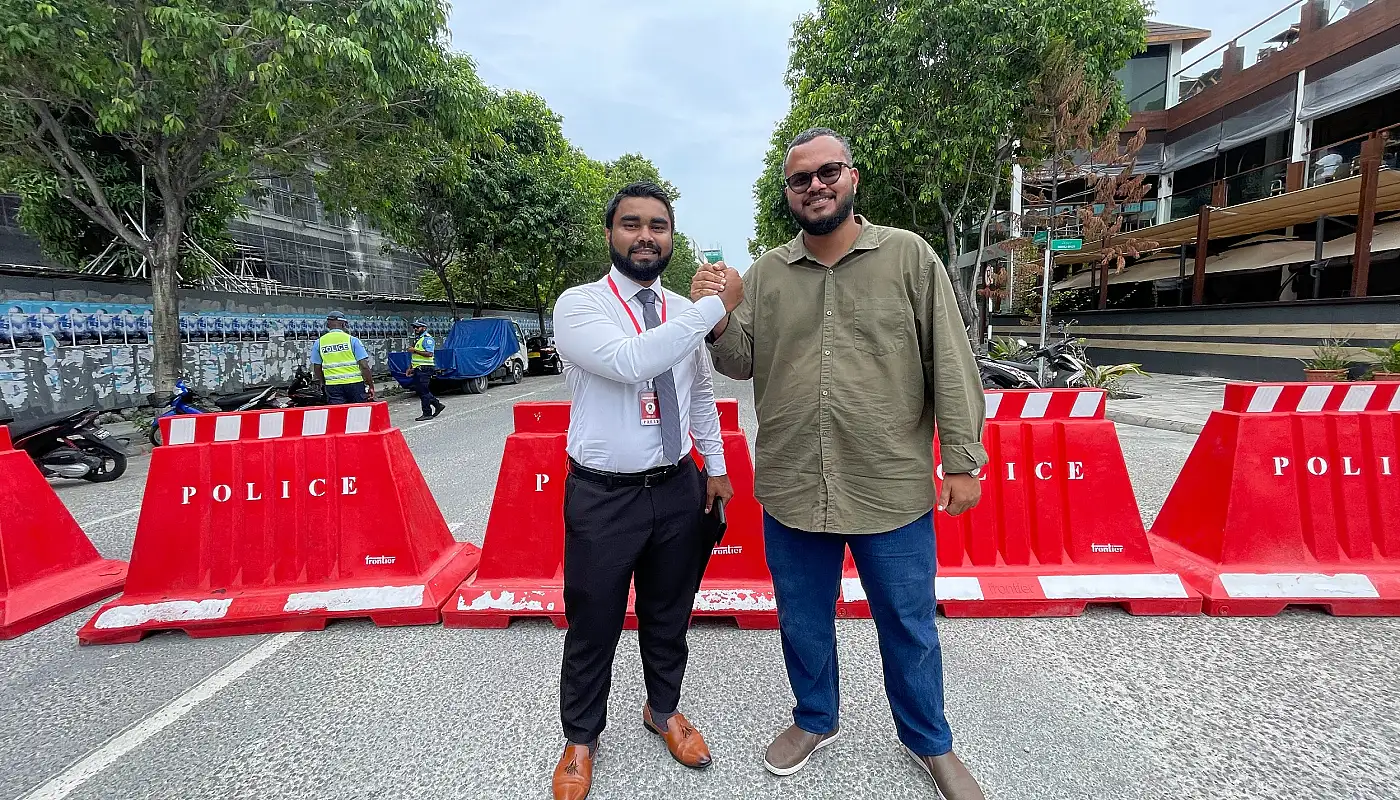 2 ނޫސްވެރިންނާއި އިހުތިޖާޖުން ހައްޔަރުކުރި މީހުންގެ ކަންބޮޑުވުންތަކަށް ބަލައި، އެޗްއާރުސީއެމުން ތަހުގީގެއް ހިންގަނީ