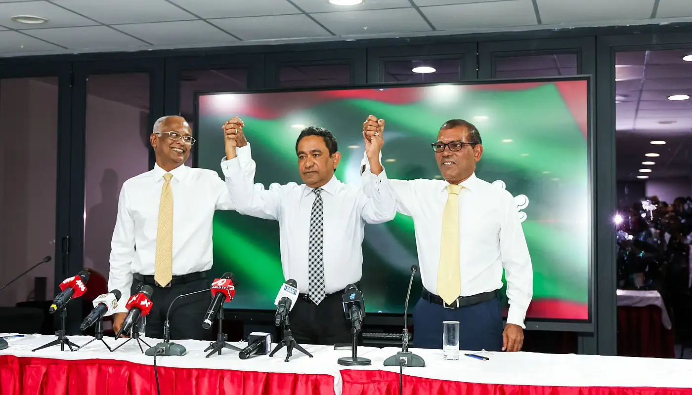 ސަރުކާރުން ޑިމާންޑްތަކަށް ތަބާވަންދެން ދުލެއް ނުކުރާނަން: ތިން ރައީސުން