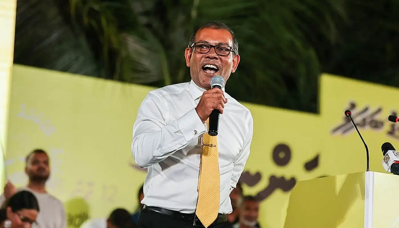 ނާޒިމް ވަކިކުރަނީ 23 މެންބަރުންނާއެކު ޕާޓީ ބަދަލުކޮށް މުއިއްޒުގެ އިތުބާރު ނެތްކަމުގެ ވޯޓު ނަގަން އުޅޭތީ ކަމަށް ނަޝީދު ވިދާޅުވެއްޖެ