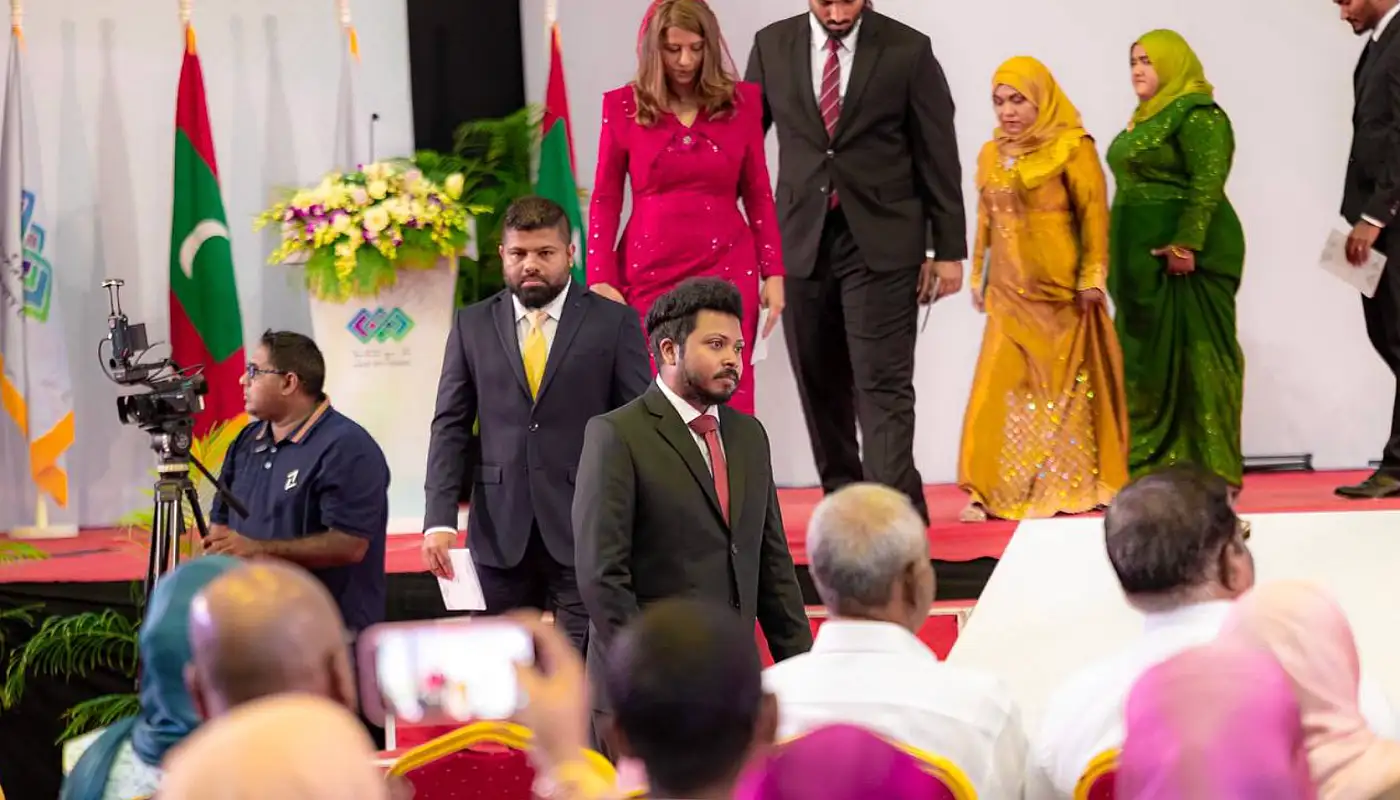 ފާޑުކިޔުން ބޮޑުވެފައި ވަނިކޮށް ސިޓީތަކުގެ އަންހެނުންގެ ކޮމެޓީގެ ރައީސުންގެ މުސާރަ 33،000ރ. އަށް ކުޑަކޮށްފި